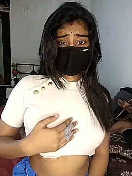 Love-N online show from November 15, 7:48 pm