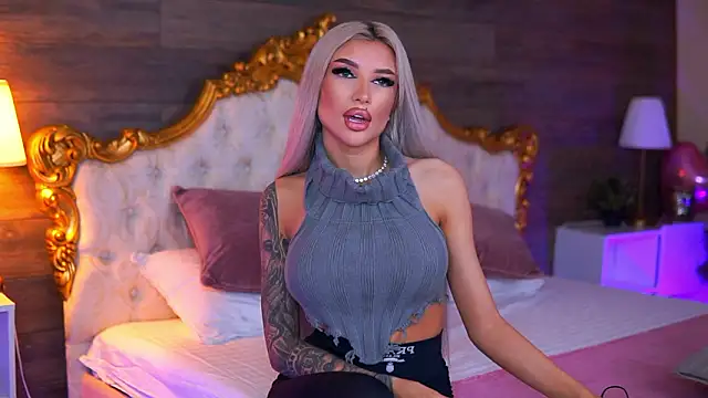 Juicy Jessye online show from March 28, 9:24 pm