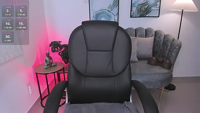 Layla Breezee online show from January 12, 2:11 pm