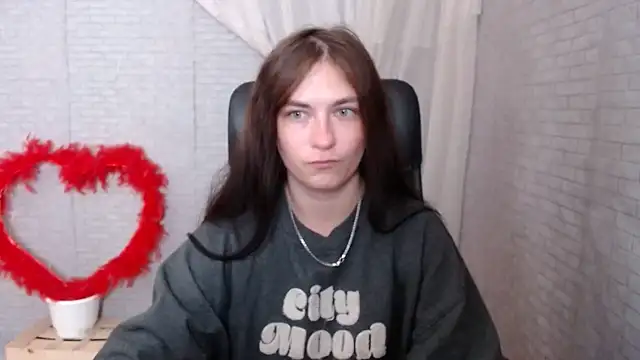 AmandaJi  online show from September 29, 5:45 am