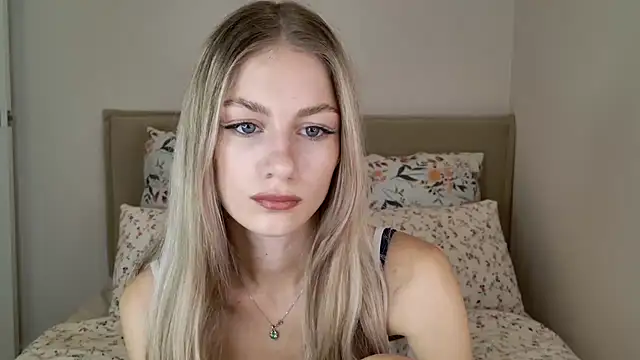 GabriellaOlsen online show from October 9, 11:03 am