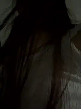 SamanthaHolt online show from January 11, 6:35 pm