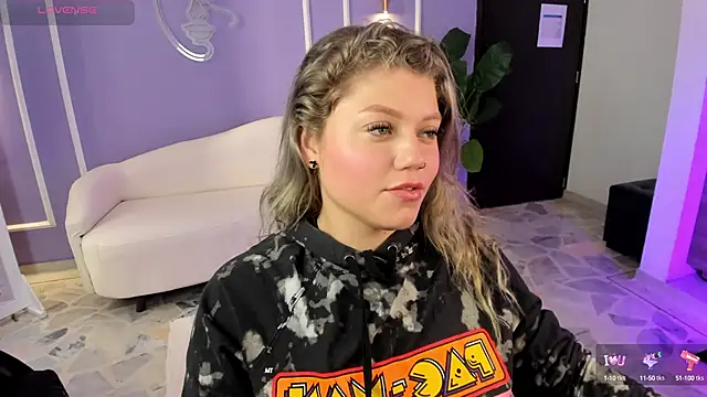 alaia greyy online show from September 25, 12:59 pm