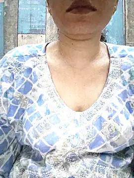 cute IndianBabe online show from July 17, 1:32 am