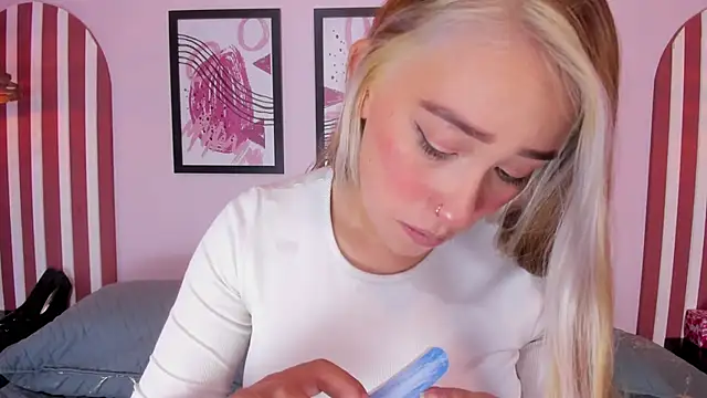 Lannajansen online show from October 7, 4:00 pm