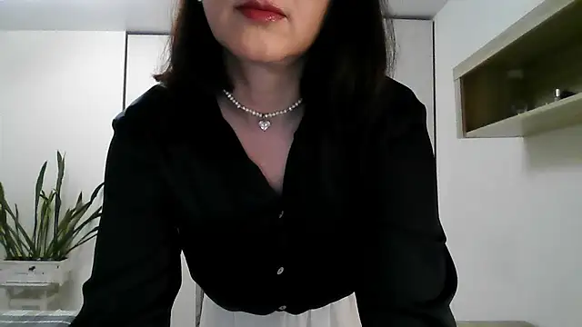 Victoria Glam online show from September 9, 5:46 pm