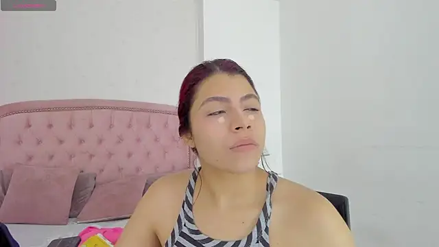 Kendall  Fox online show from September 26, 6:44 am