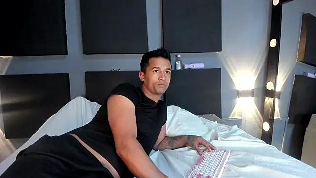 Nikki and Mayk online show from September 16, 4:09 am