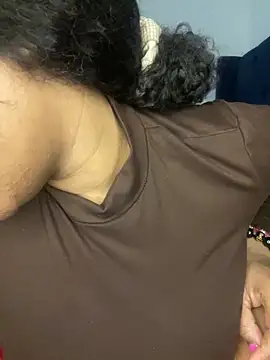 Boneca25 online show from December 17, 8:18 am