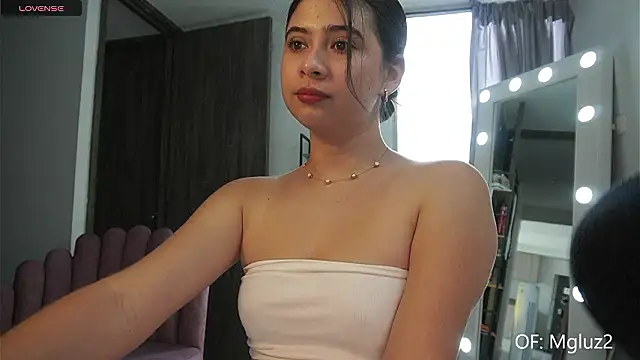 Megancute2  online show from March 1, 7:02 pm