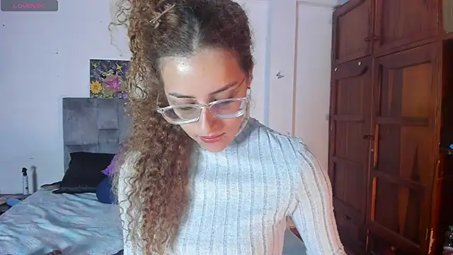 Isangel  online show from September 17, 4:54 am