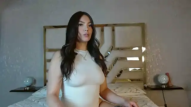 ElhaThomson online show from October 21, 8:13 pm