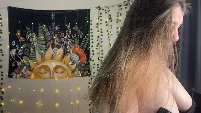 SweetyKatherine online show from October 18, 7:22 am