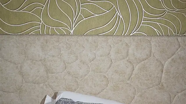 MillaBlis online show from September 15, 3:59 am