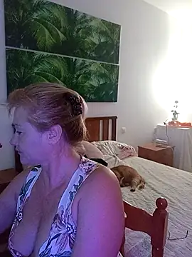 Luzia-Sal online show from October 18, 6:42 pm