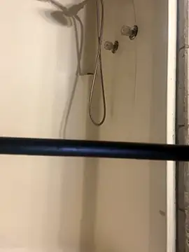 kcmo1010 online show from November 23, 3:09 am