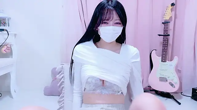 Megu-mimi online show from October 19, 4:42 pm