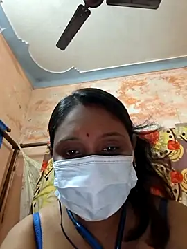 Cute Jiyaa online show from April 3, 8:18 pm