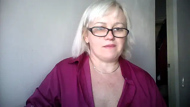 Mayya4321 online show from September 22, 10:35 am