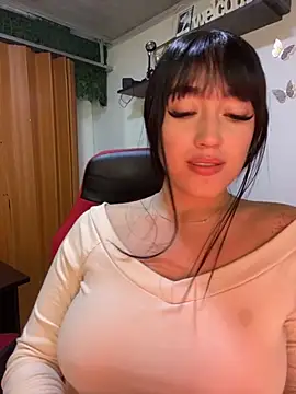 Melody rousse  online show from November 8, 9:20 pm