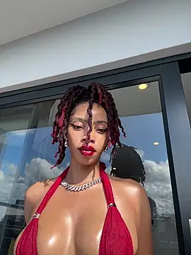 ZinaFreak online show from November 19, 1:33 pm