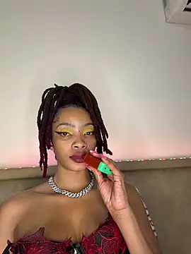 ZinaFreak online show from November 8, 7:08 pm