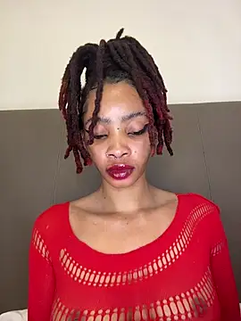 ZinaFreak online show from November 28, 10:13 pm