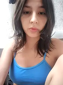 Maiden-Hot online show from December 21, 9:30 pm