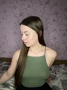 Arielle Swan online show from March 31, 2:50 pm