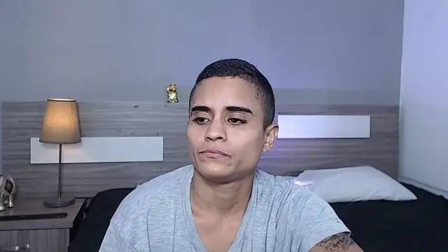 Liiamthompson online show from September 27, 11:39 am