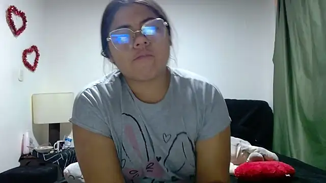 viccky vick online show from October 2, 3:44 am