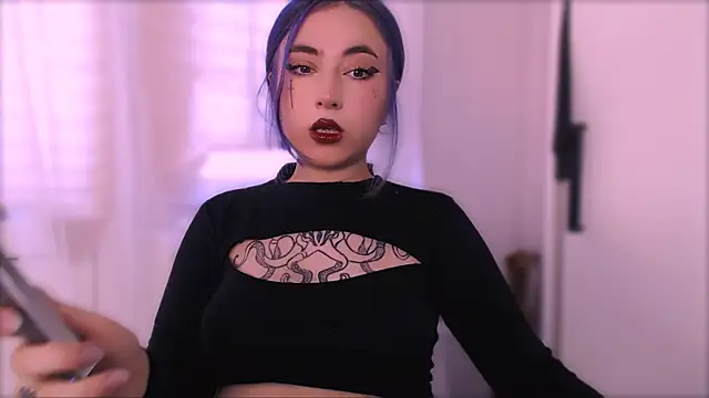 purplewitch online show from September 12, 1:18 pm