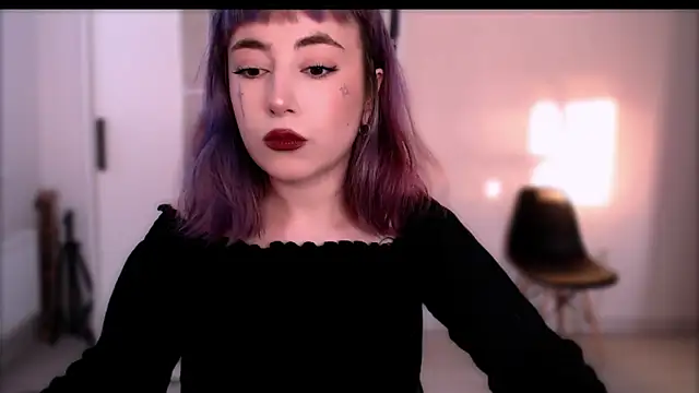 purplewitch online show from December 20, 10:30 am