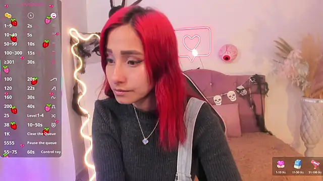 palmerfox tay online show from October 29, 3:33 am