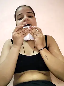 CUTE 09 online show from September 14, 6:11 am