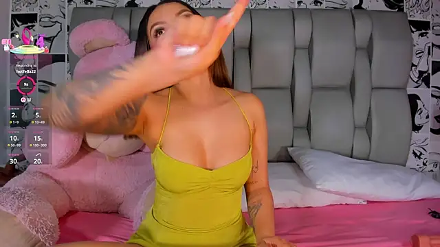 LucyRosse online show from October 3, 11:15 am