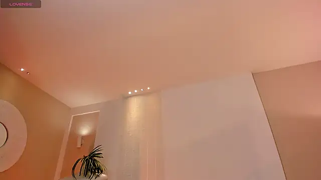 BeccaBaxter online show from February 7, 12:20 pm