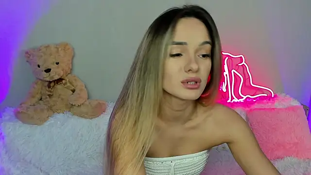 EvaBalmer online show from October 2, 11:04 am