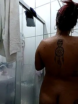 Pantaneirasexy online show from October 25, 8:00 am