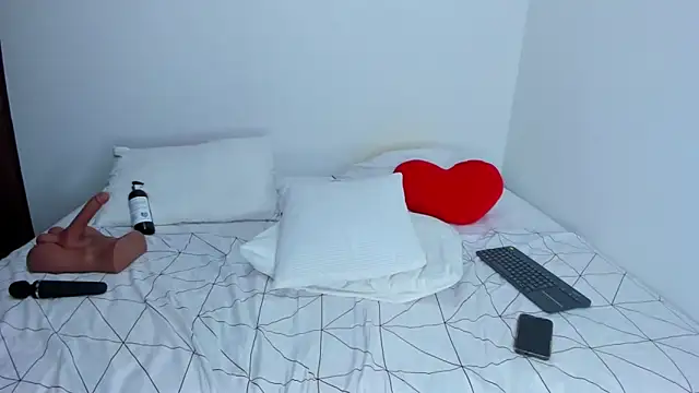 TinaPutina online show from October 15, 11:51 pm