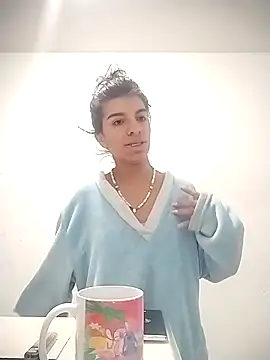 Ariell Kieran online show from March 23, 12:06 am