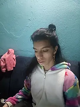 Ariell Kieran online show from November 14, 12:10 am