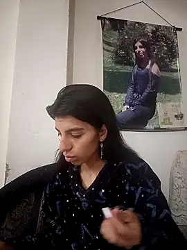 Ariell Kieran online show from October 4, 6:23 pm