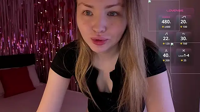 Lora Rosee online show from May 27, 2:25 pm