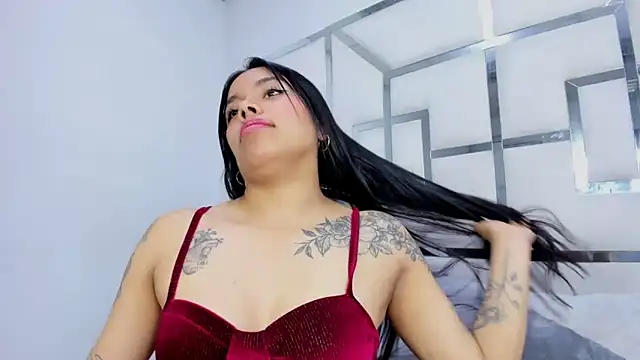 ZoeWan69 online show from October 6, 1:50 pm