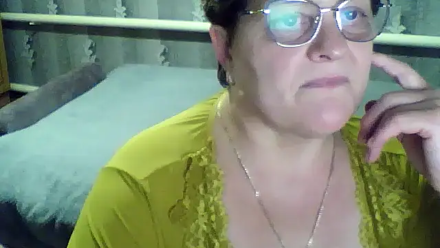 ElzaJewel online show from November 9, 6:26 pm