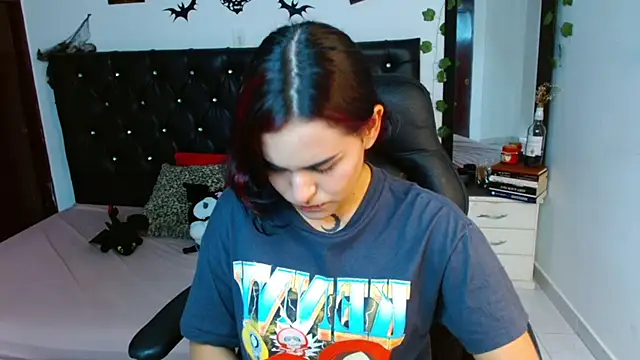 veronica luar online show from March 2, 7:31 pm