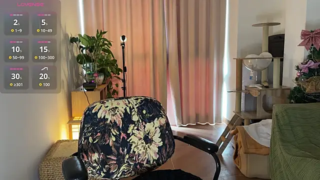 nanaliu6 online show from June 22, 3:25 am