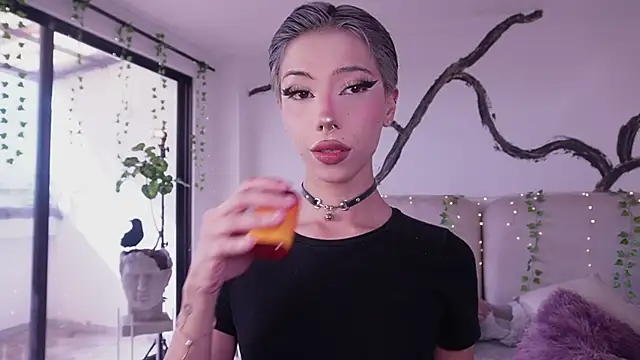 soidai miiu online show from October 20, 8:12 pm