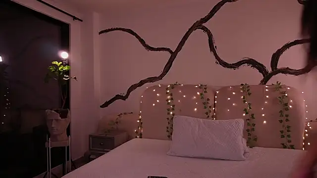 soidai miiu online show from September 20, 11:14 pm